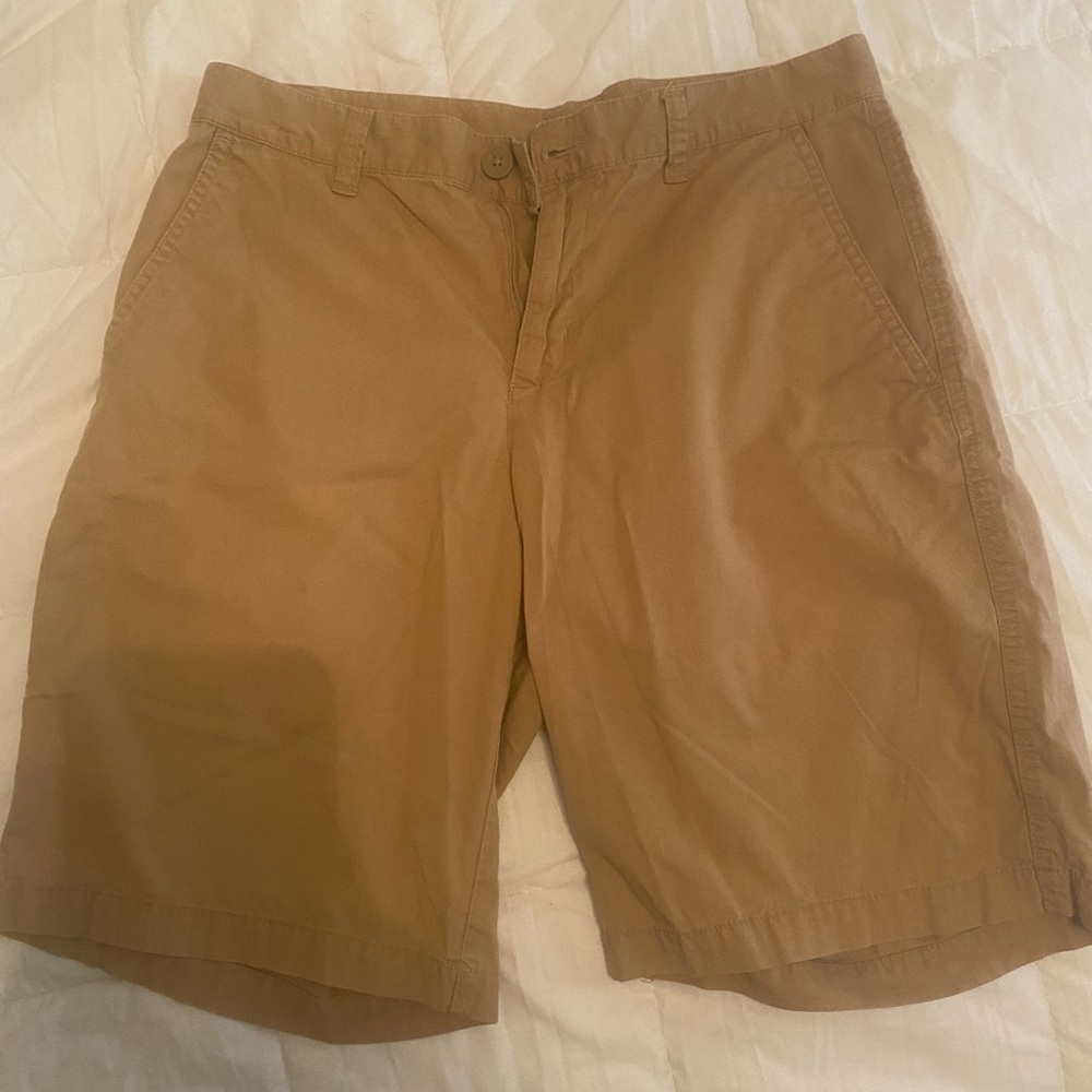 Columbia Khaki shorts